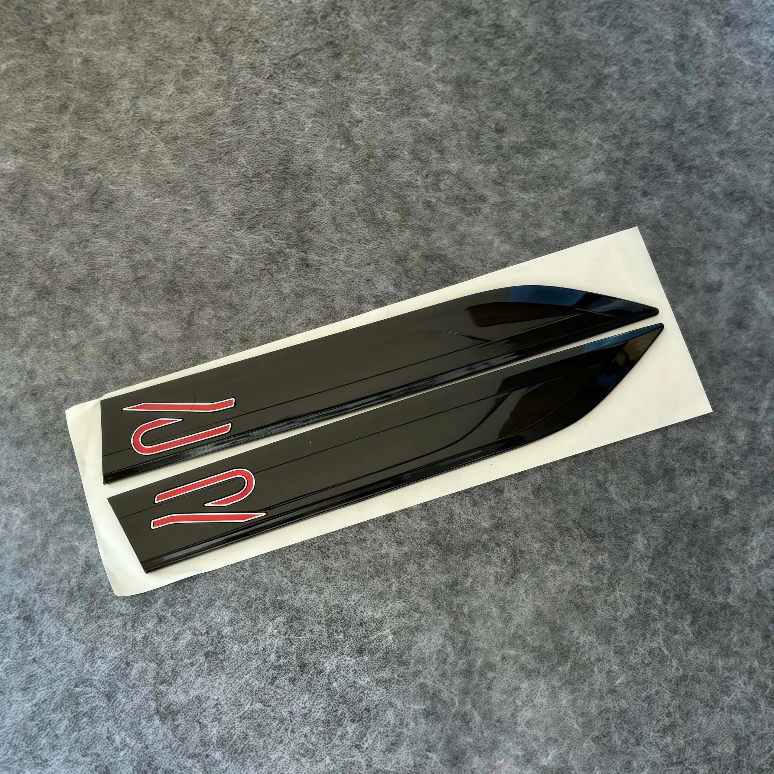 2Pcs Golf R car stickers for car exterior beauty car modification MK2-8
