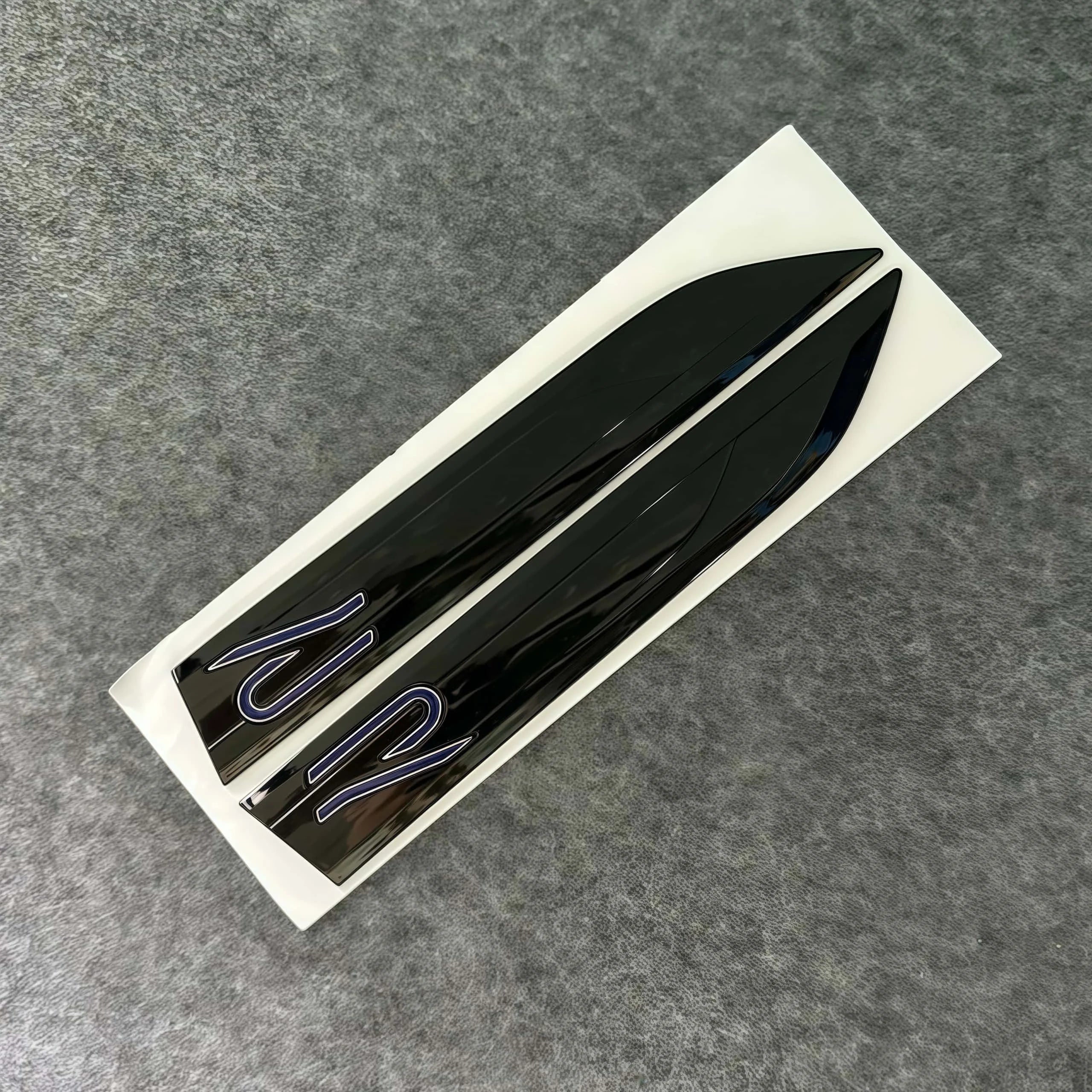 2Pcs Golf R car stickers for car exterior beauty car modification MK2-8